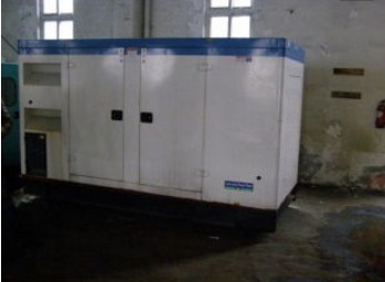 集美康明斯150kw大型柴油二手发电机组